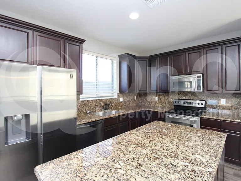 3864 E Baars Ave — Photo 4
