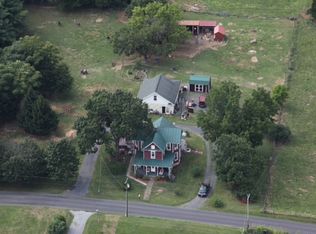 2386 Minebank Rd, Strasburg, VA 22657