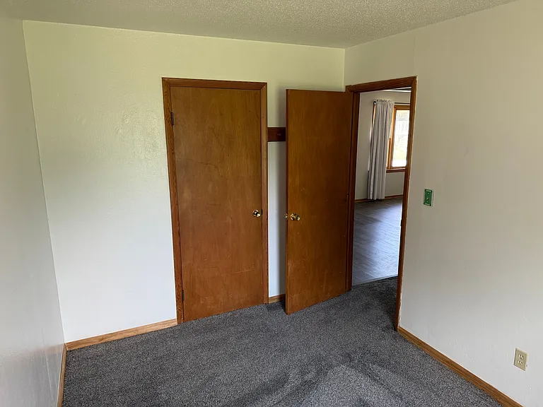 503 E Oliver St — Photo 20