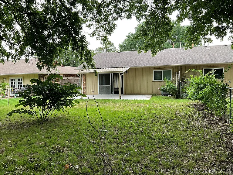 3228 S Lakewood Ave — Photo 21
