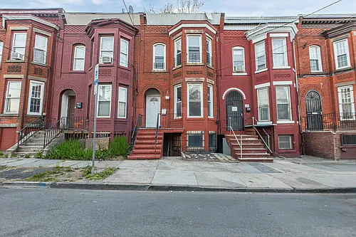 46 Myrtle Ave Photo 1