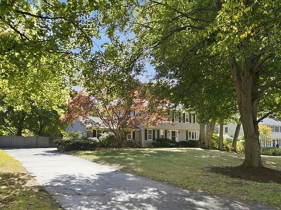 5th image of 138 Forbes Rd