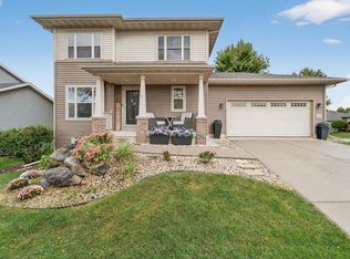 2610 Koshkonong Way, Sun Prairie, WI 53590