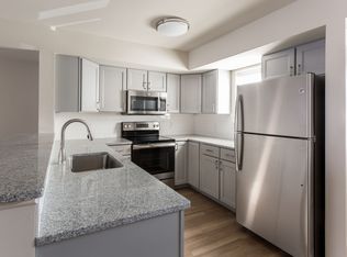 200 East Avenue Apartments and Townhomes, Rochester, NY 14607