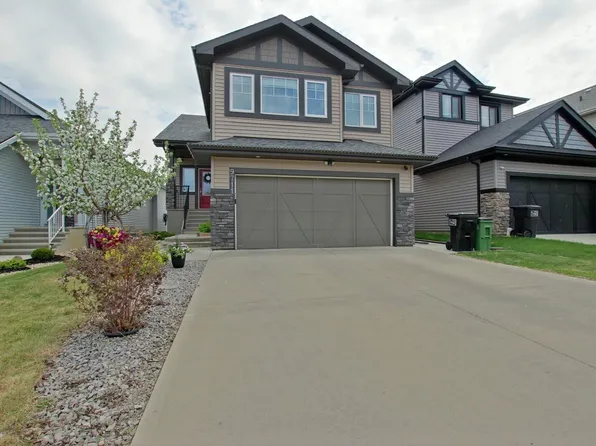 9711 223rd St NW, Edmonton, AB T5T 7B7