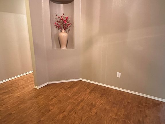 Large Foyer