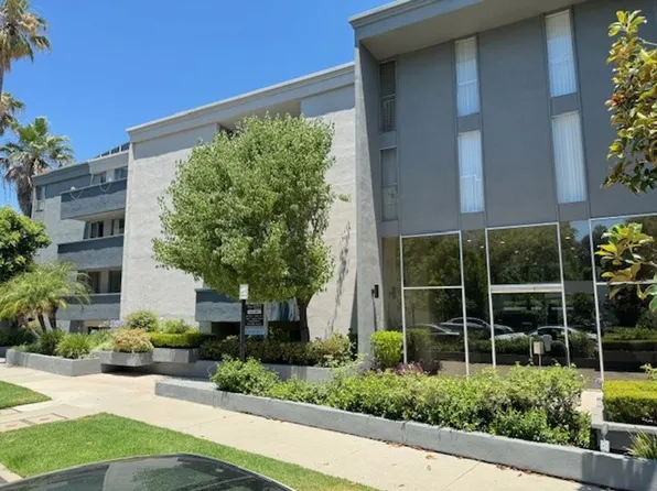 Encino Grand Manor, 15651 Dickens St APT 101, Encino, CA 91436