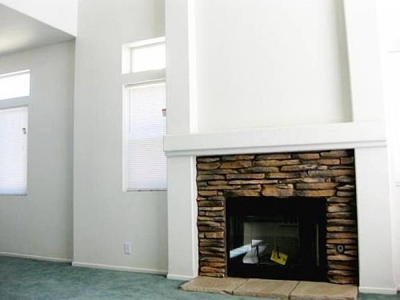 4th image of 9065 Powell Ave