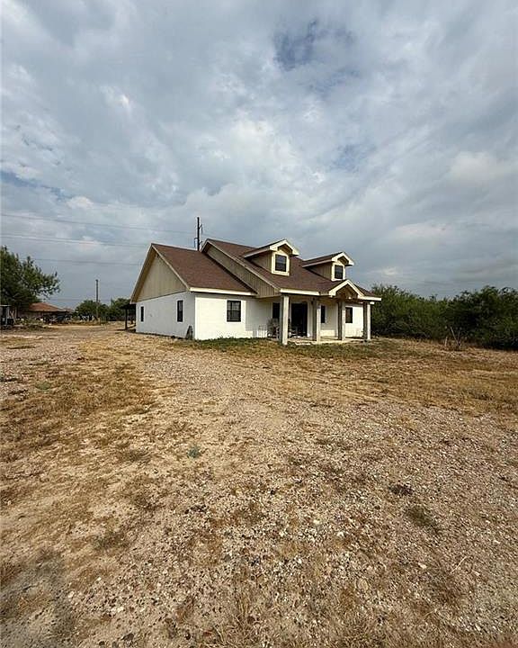 2nd image of 2917 N Us Highway 83