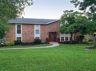 9942 San Madre Dr, Knoxville, TN 37922