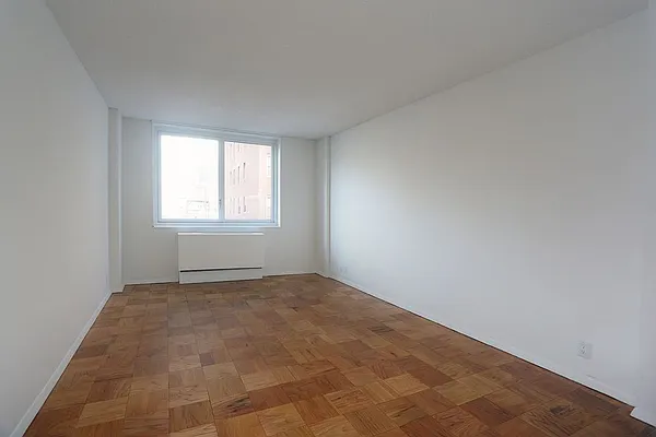 Rented by Manhattan Skyline | media 7