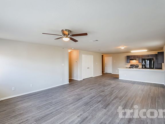 3rd image of 9706 Marbach Hl