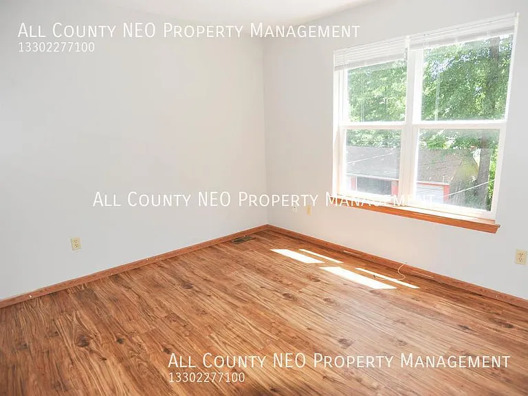 1641 Coventry Rd #UP — Photo 6