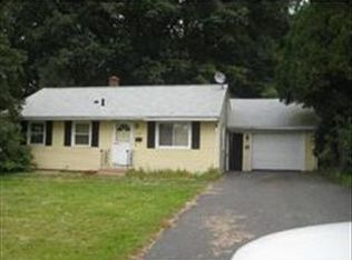 153 Knollwood St, Springfield, MA 01104