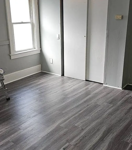 209 Spencer St — Photo 1