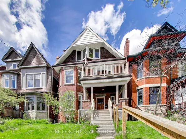 252 Wright Ave, Toronto, ON M6R 1L5