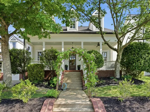 2020 Callaway Park Pl, Thompsons Station, TN 37179