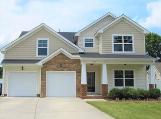 908 Garden Tree Rd, Chesapeake, VA 23322