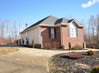 2174 Low Bridge Rd, Liberty, NC 27298