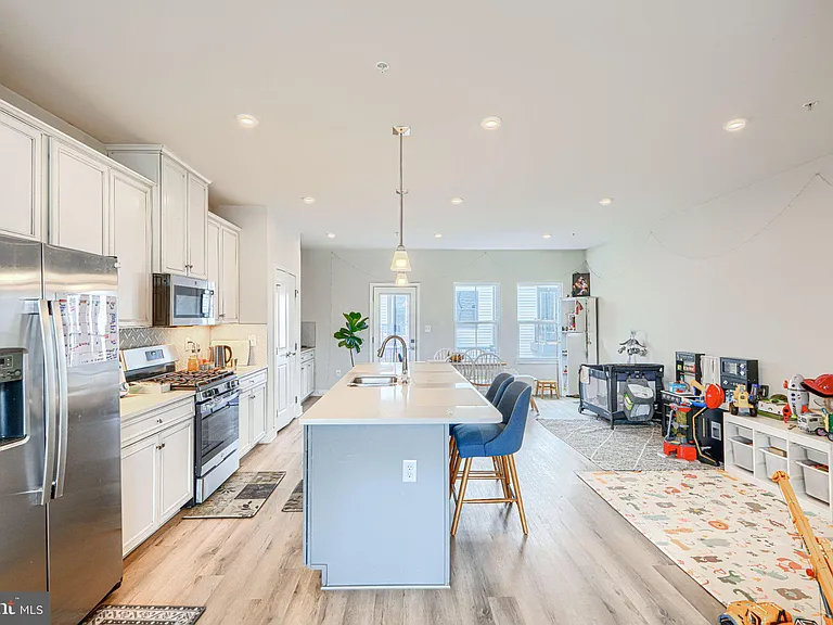 1510 Decatur St — Photo 6