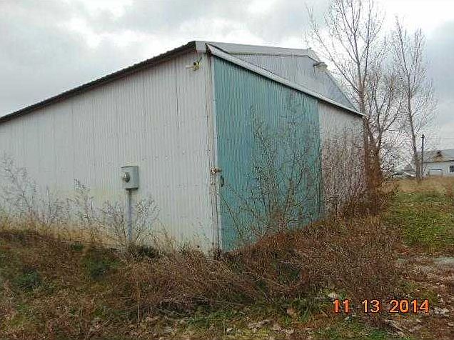 2nd image of 1610 N Messick Rd