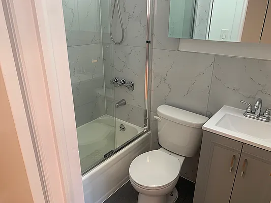 Rented by Corcoran | media 19