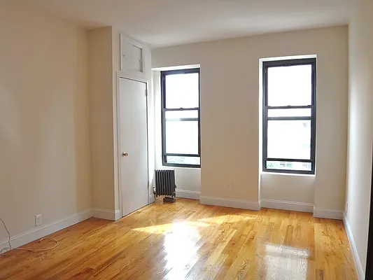 Rented by Paley Management | media 17