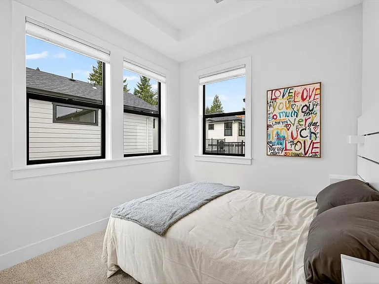 808 3rd St — Photo 28