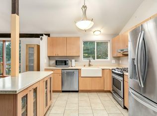 23421 94th Ave W, Edmonds, WA 98020