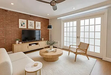 221 East 23rd Street, #11