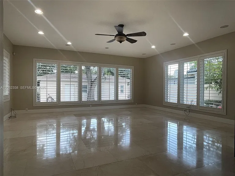 383 SW 25th Rd — Photo 8