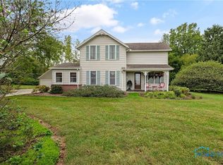 5711 Swan Rd, Pemberville, OH 43450