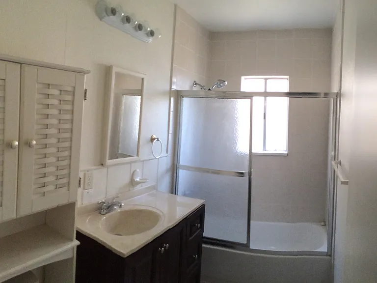1873 Patricia Ave — Photo 14