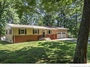117 Chase Ln, West Haven, CT 06516