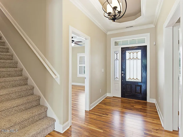 1226 Nightingale Ct — Photo 5
