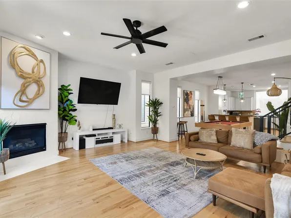 5213 Lillian St, Houston, TX 77007