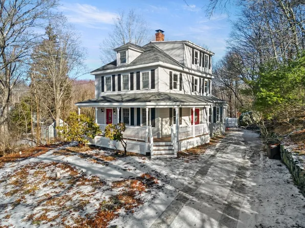17 Church St, Newbury, MA 01922