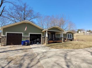 1398 S 104th St, Edwardsville, KS 66111