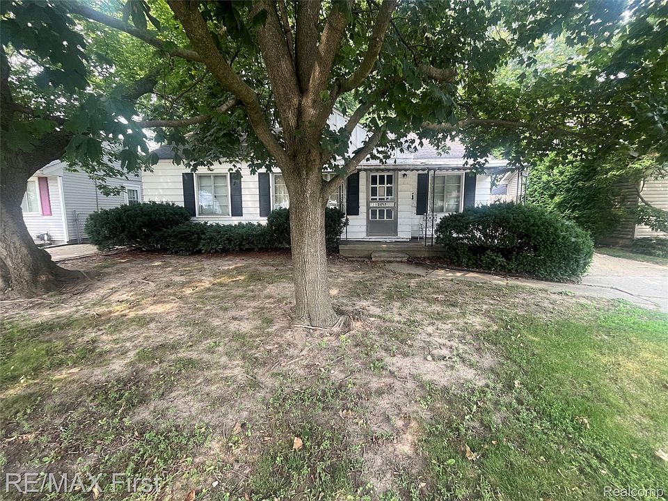 1st image of 21717 Bon Heur St
