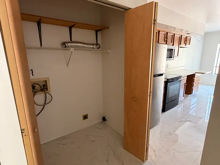 3407 Oak Alley Ct #405 — Photo 12