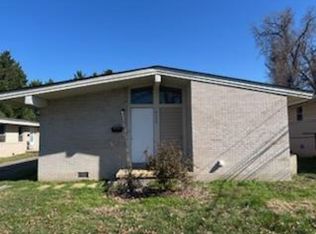 1633 W. Rotary Drive, High Pt, NC 27262