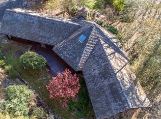 439 Valle Cay Dr, Vilas, NC 28692