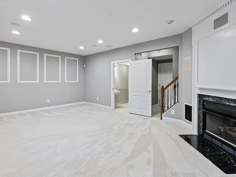 10363 Gershwin Ct — Photo 30