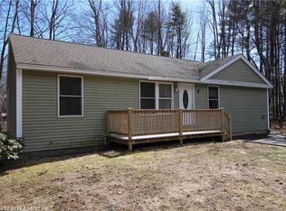 9 Chestnut St, Old Orchard Beach, ME 04064