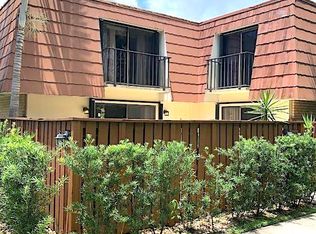410 Live Oak Ln, Boynton Beach, FL 33436