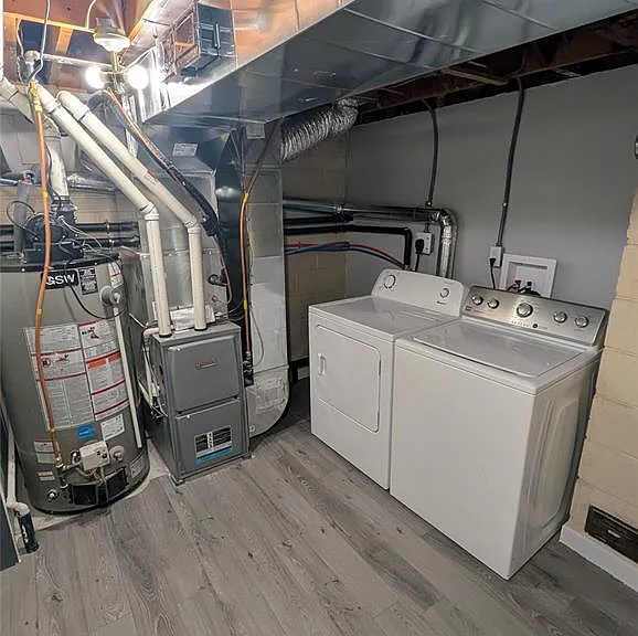 2990 Pillette Rd #2 — Photo 17