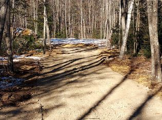 5 Jordan Woods Rd, Bethel, ME 04217