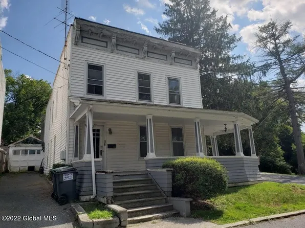 66 Center Street, Hoosick Falls, NY 12090