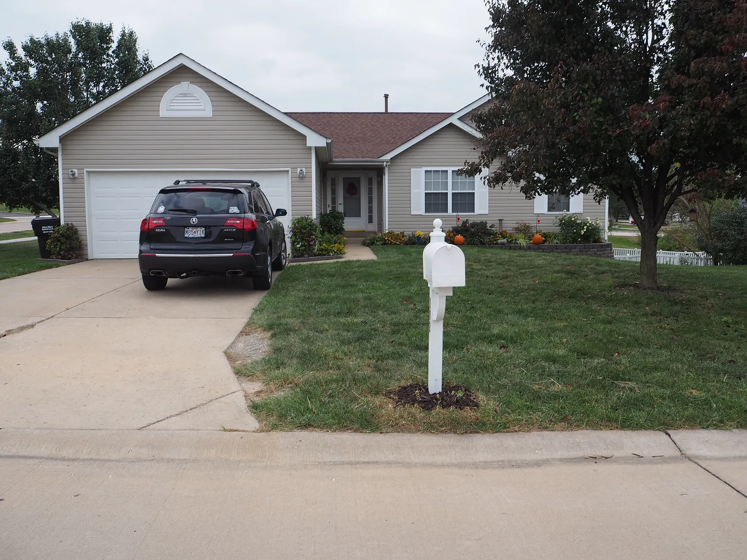 102 Wood Hollow Dr photo 1