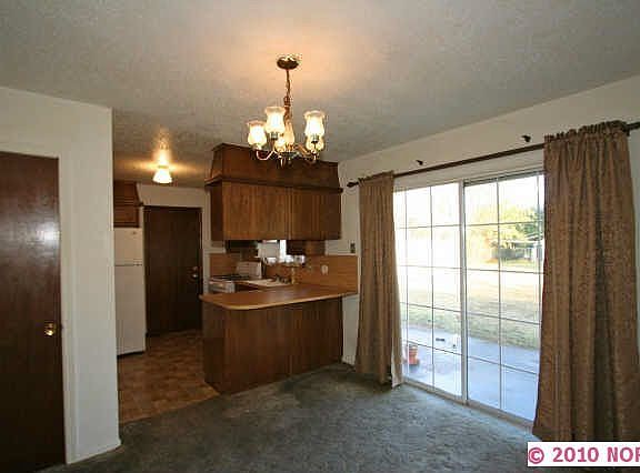 5th image of 1431 E Pfendler Ave
